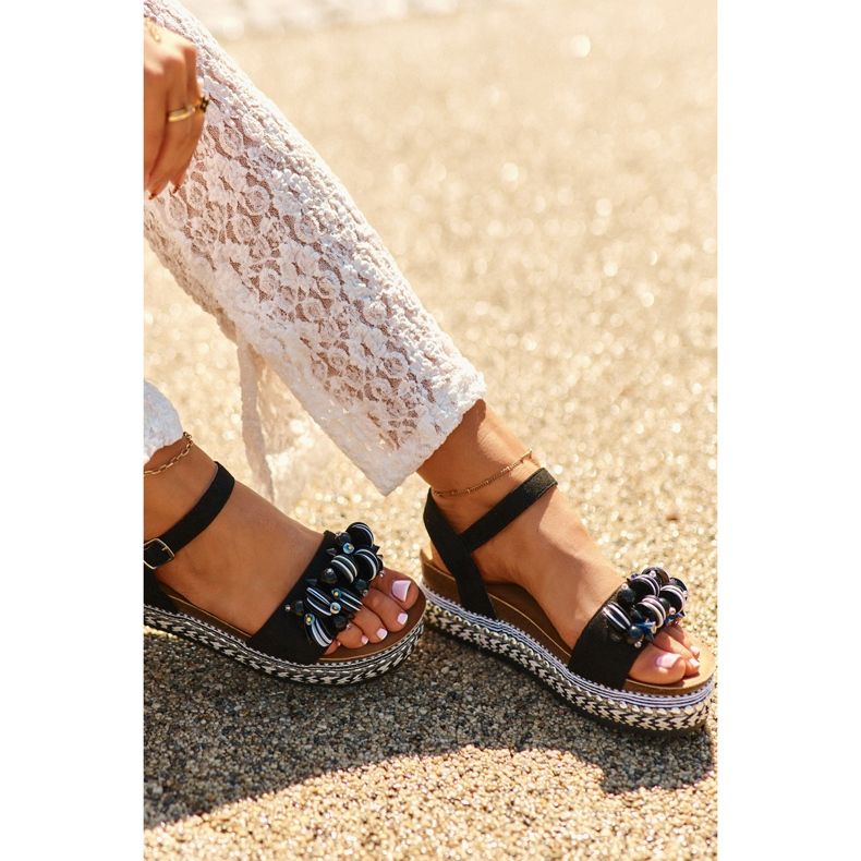 Sandalias De Mujer Con Cuña Y Plataforma Con Adornos S.Barski HY056 Negro 1