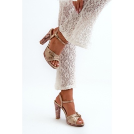 Sandalias Mujer Piel Con Tacón Alto Maciejka 06564-22 Beige-Dorado 5