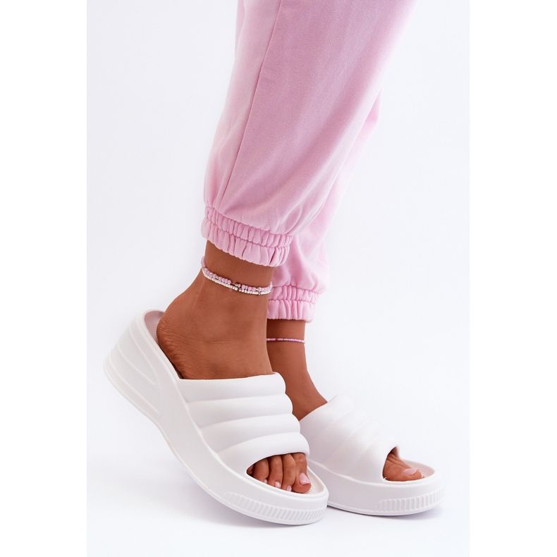 Chanclas ligeras de espuma para mujer con cuña y plataforma, blanco Tendrea 1