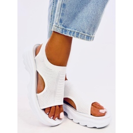 Nicai Sandalias blancas con suela deportiva. blanco 3