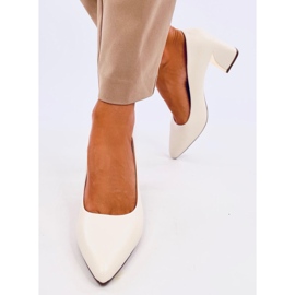 Zapatos de tacón Kerrigan Beige 1