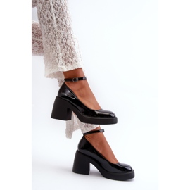 Zapatos de charol negros con tacones enormes Effiba 7