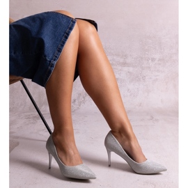 Tacones altos con purpurina plateada y aplicación de piel Makaya. plata 2