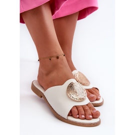 Chanclas de mujer con tacón plano y decoración, blanco Rivashea 7