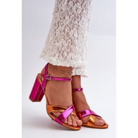 Sandalias Tacón Piel Ecológica Fucsia Abilica rosa 2