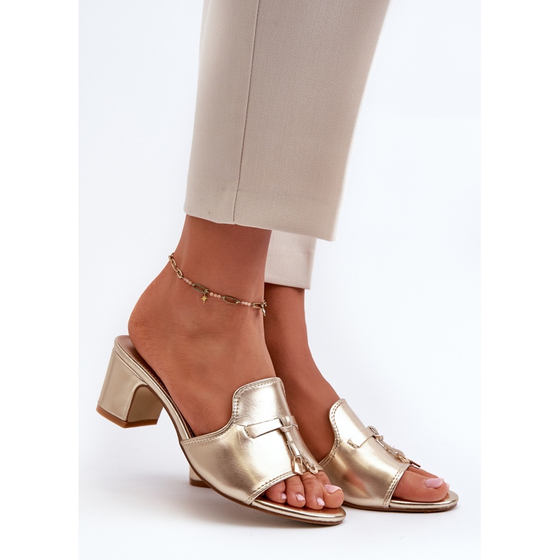 Chanclas de Mujer de Piel Ecológica con Tacón Alto, Dorada Jemenna dorado 1