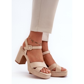 Sandalias de Mujer Confeccionadas en Ante Ecológico con Tacón Alto y Plataforma, Beige Claro Sakane 1