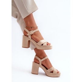 Sandalias de Mujer Confeccionadas en Ante Ecológico con Tacón Alto y Plataforma, Beige Claro Sakane 7