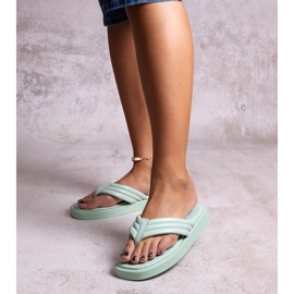 Chanclas planas Shishal verde 1 Chanclas planas Shishal verde 1