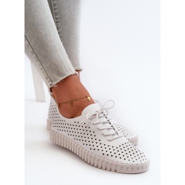 Deportivas Mujer de Piel con Estampado Calado, Blanco Ilvima 7