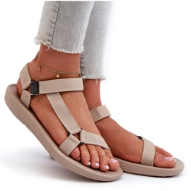 Sandalias Deportivas Mujer Beige Ultimate 10