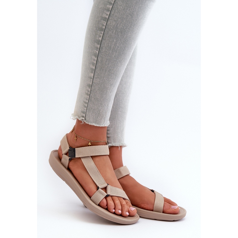 Sandalias Deportivas Mujer Beige Ultimate 2