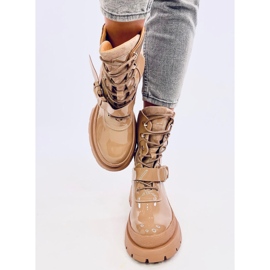 Botas Jens Khaki con barniz militar beige 1