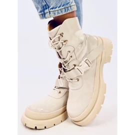 Botas Jens Beige con barniz militar 2 Botas Jens Beige con barniz militar 2