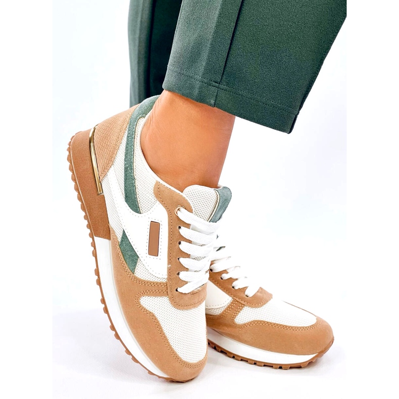 Zapatillas deportivas de mujer, blancas y beige. blanco 2