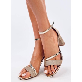 Sandalias formales de tacón alto Paolis Gold dorado 4