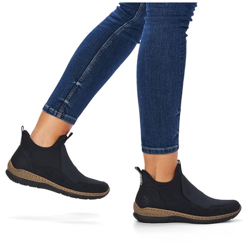 Cómodos botines slip-on de mujer negros Rieker N3275-00 1 Cómodos botines slip-on de mujer negros Rieker N3275-00 1