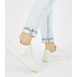 Deportivas beige mujer 3