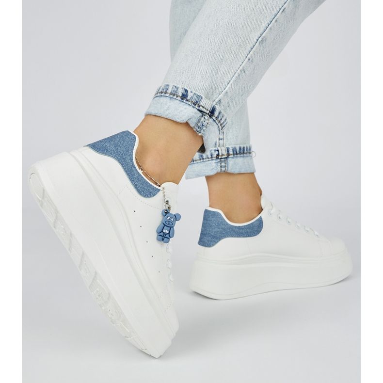 Zapatos de plataforma blancos para mujer. 1