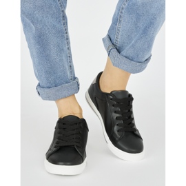 Deportivas clásicas de mujer en color negro. 1 Deportivas clásicas de mujer en color negro. 1