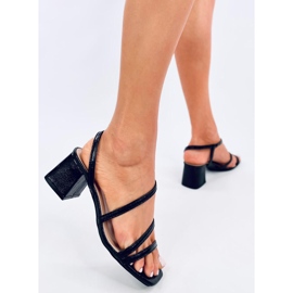Cudini Sandalias tacón negro 4