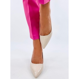 Salón stiletto lacado Charlotte Beige 2