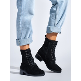 Botines de mujer negros con cordones y tacón bajo 1