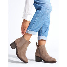 Botines clásicos beige 3