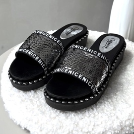 Chanclas de mujer con lentejuelas negro y plateado Rivanique plata 6