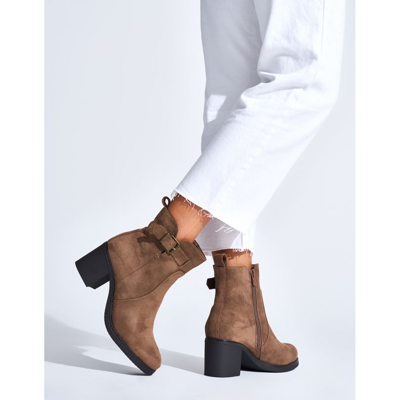Botines de ante beige oscuro 2 Botines de ante beige oscuro 2