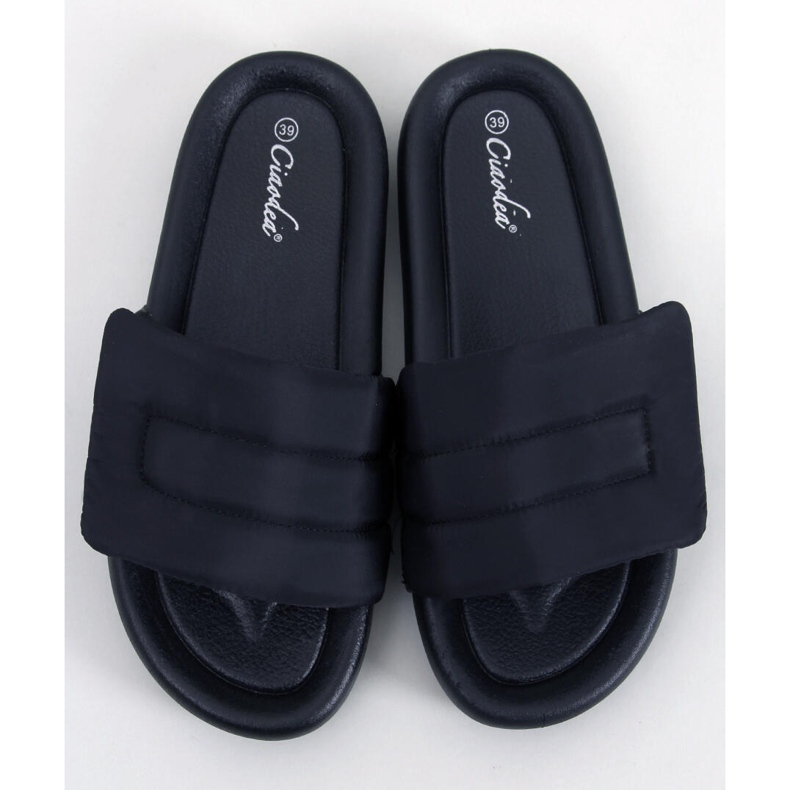 Babuchas de nailon negro Cueto 2