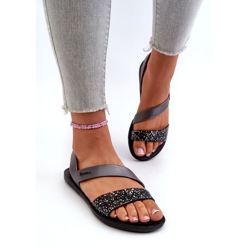 Sandalias de mujer 82429 Ipanema Vibe Sandal Fem negro y plateado 2
