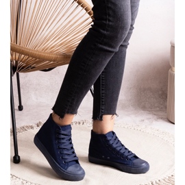 Zapatillas altas azul marino de Raffie 1