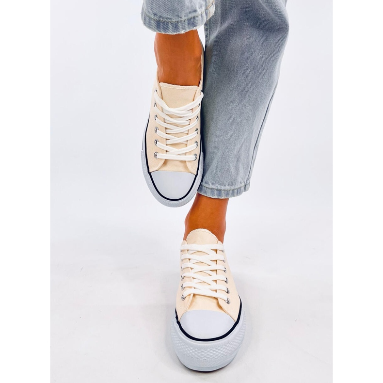 Zapatillas clásicas de mujer Fargis Beige 1