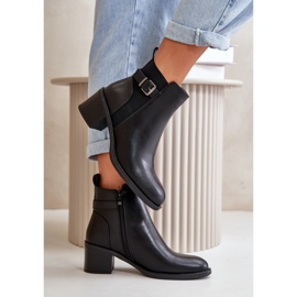 Botas De Mujer Aisladas Con Tacón Alto Y Hebilla Negro Nevillira 6