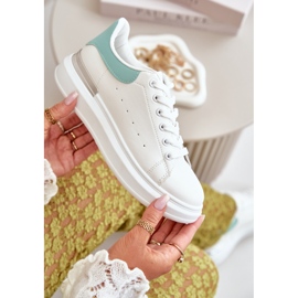 Zapatillas Deportivas de Mujer con Plataforma Baja Fabricadas en Piel Ecológica, Blanco y Verde, Nevelena 9