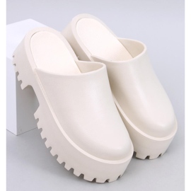 Zuecos Ernest de espuma beige 3