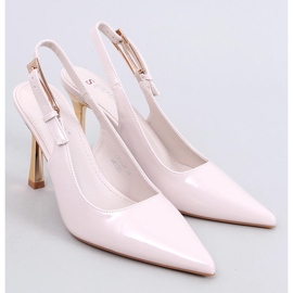Tacones de charol Mariot Beige con tacón abierto 3