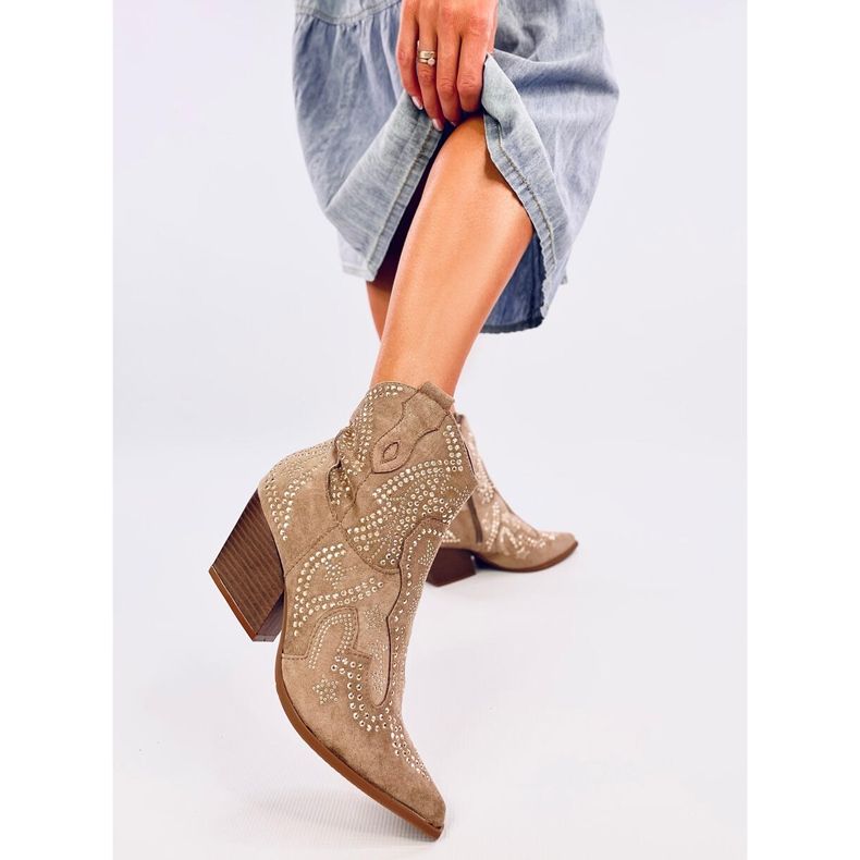 Lorenzo Bota cowboy caqui con piedras beige 1