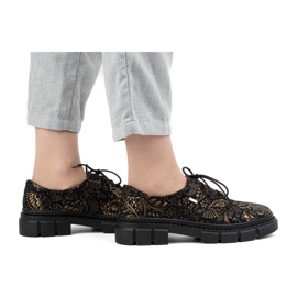 Olivier Zapatos de mujer de piel con suela gruesa, flores, 1.134 PLN multicolor 6