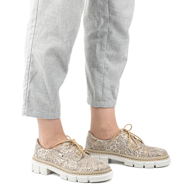 Olivier Zapatos de mujer de piel con suela gruesa, flores 1134, beige 1