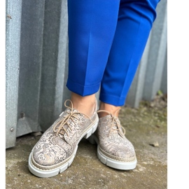 Olivier Zapatos de mujer de piel con suela gruesa, flores 1134, beige 9