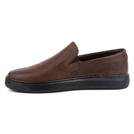 Zapatos sin cordones para hombre fabricados en piel natural POLBUT 2124P, marrón 1