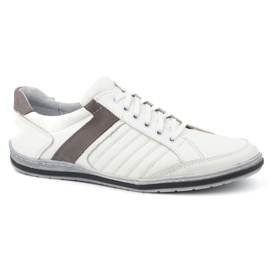 KOMODO Zapatos de hombre fabricados en piel 236K color blanco. 2