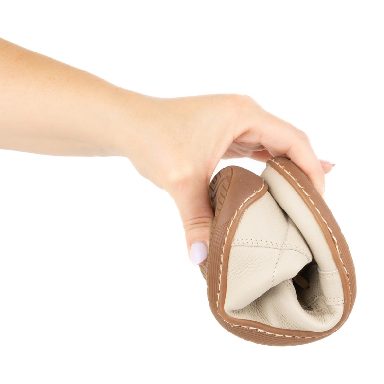 Olivier Zapatos de mujer minimalistas descalzos de piel modelo 1243 beige 2