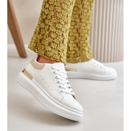 Zapatillas Deportivas de Mujer con Plataforma Baja en Piel Ecológica, Blanco y Beige, Nevelena 2