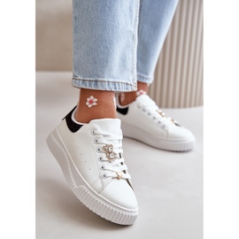 Zapatillas bajas de ecopiel con alfileres, blanco y negro Cillione 4