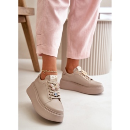Deportivas Mujer de Piel con Plataforma y Adornos CheBello 4585 Beige 2
