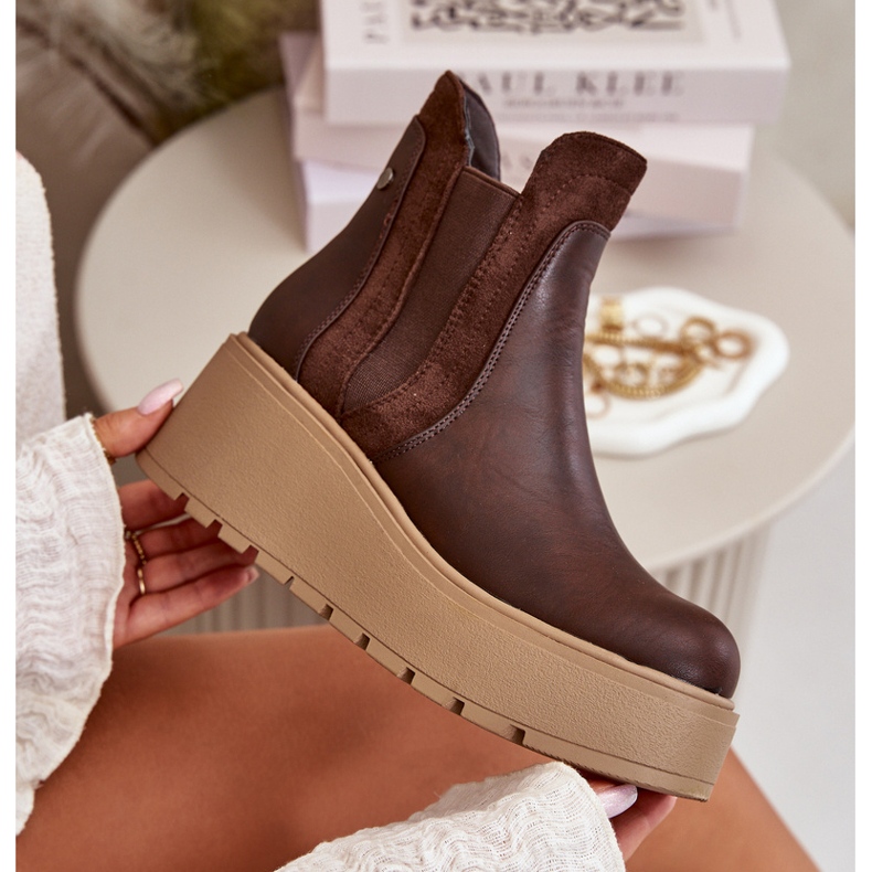 Botas Aislantes De Mujer Con Plataforma Y Cuñas Marrón Mivanira 2