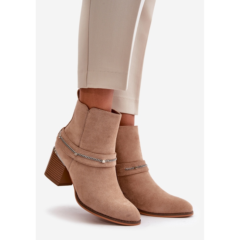 Botas De Mujer Aisladas Con Tacón Alto Y Cadena Ante Ecológico Beige Hanalen 1